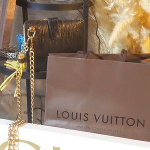 Louis Vuitton Epi Wallet (Authenticated)